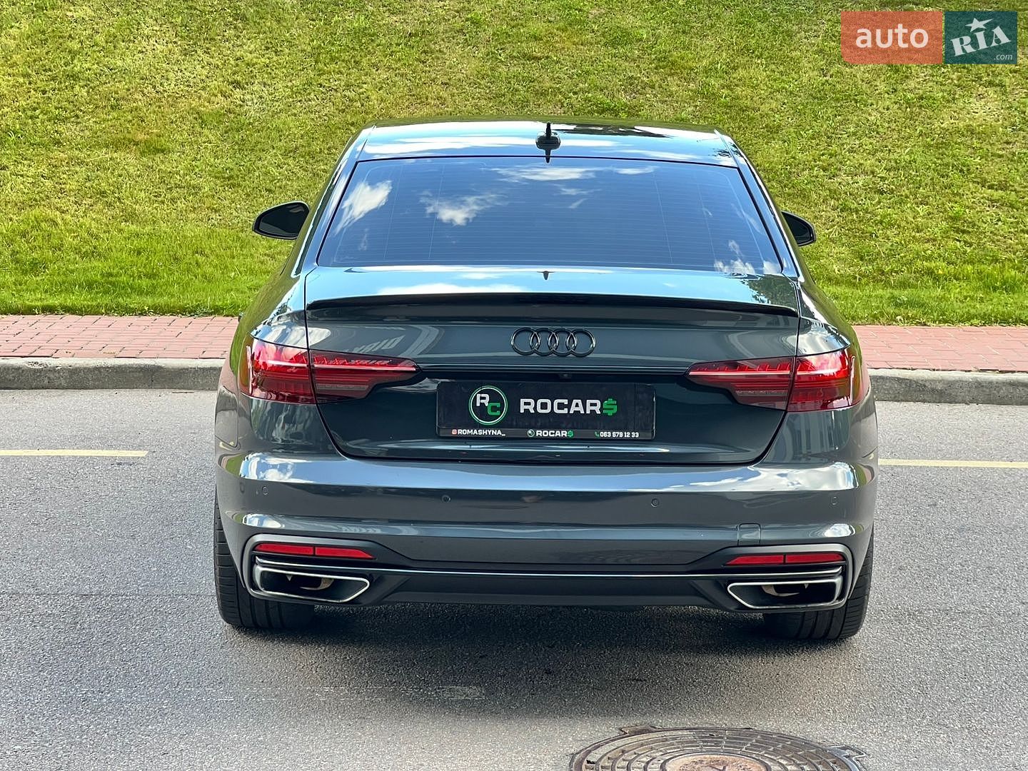Audi A4 2019 VIN WAUANAF49LN006454 фото оголошення 14 з 54