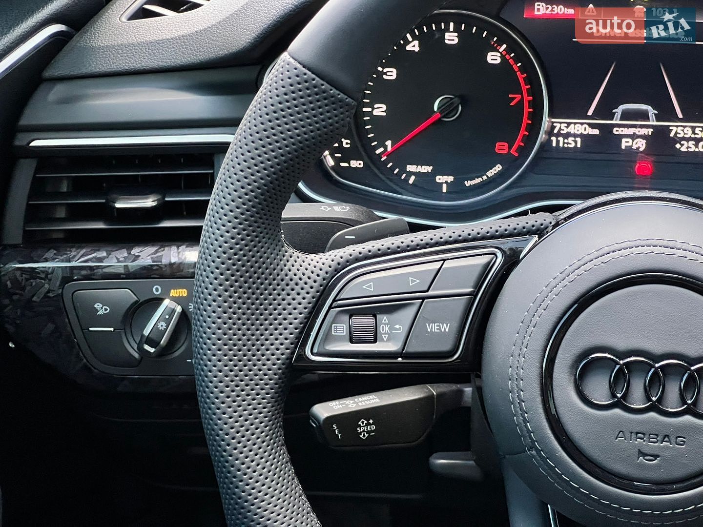 Audi A4 2019 VIN WAUANAF49LN006454 фото оголошення 35 з 54