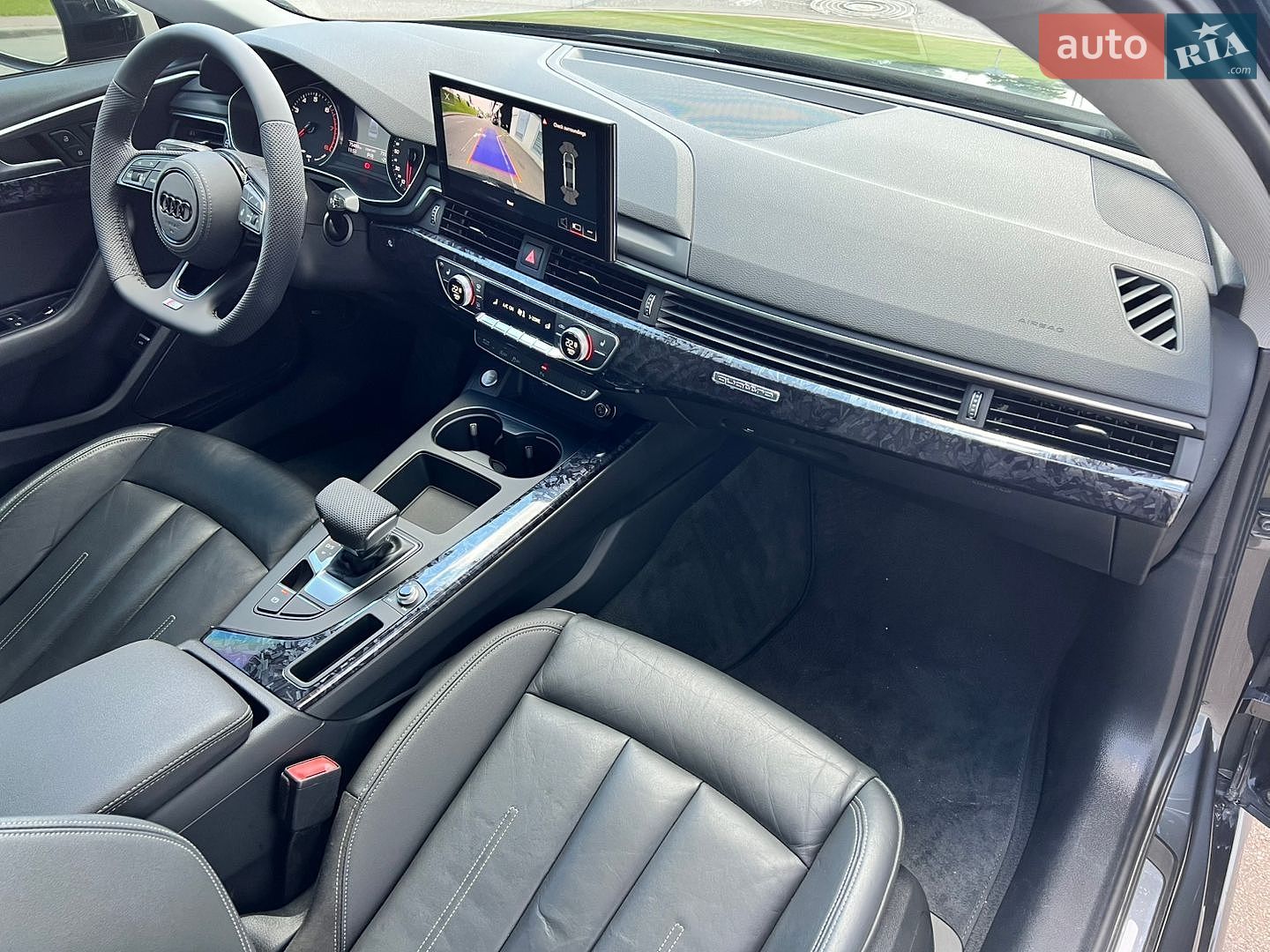 Audi A4 2019 VIN WAUANAF49LN006454 фото оголошення 51 з 54