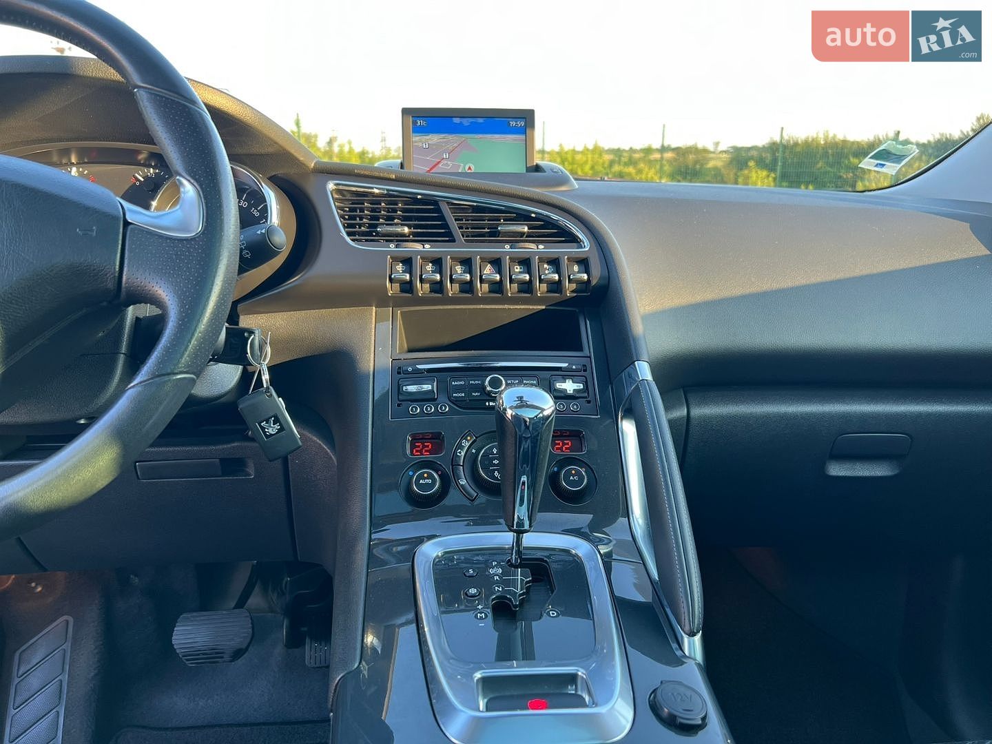 Peugeot 3008 2015 VIN VF30UBHZTFS272288 фото оголошення 15 з 29