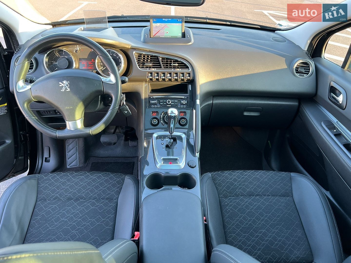Peugeot 3008 2015 VIN VF30UBHZTFS272288 фото оголошення 17 з 29