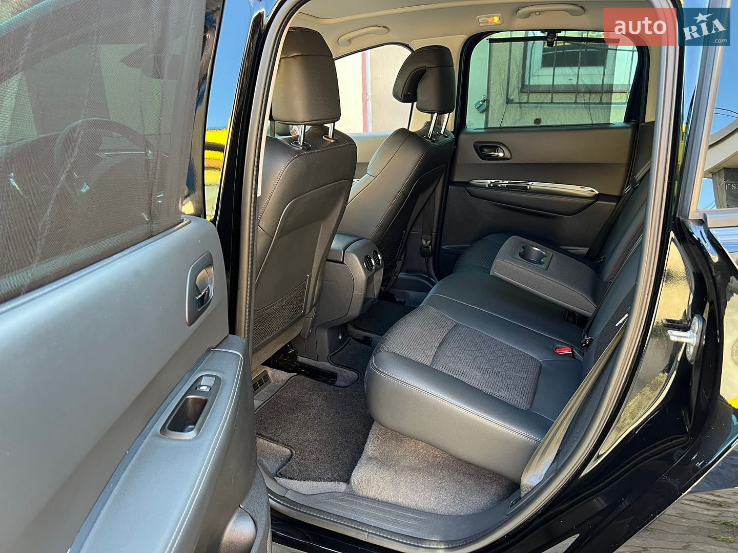 Peugeot 3008 2015 VIN VF30UBHZTFS272288 фото оголошення 26 з 29