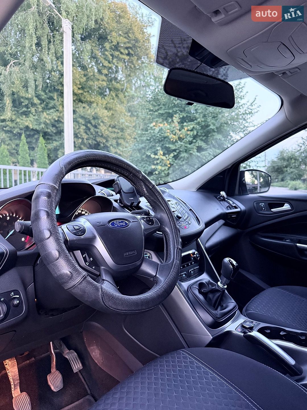 Ford Kuga 2015 VIN WF0AXXWPMAFE75517 фото оголошення 17 з 21