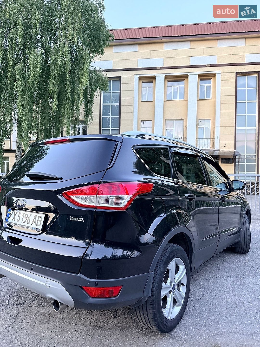 Ford Kuga 2015 VIN WF0AXXWPMAFE75517 фото оголошення 4 з 21