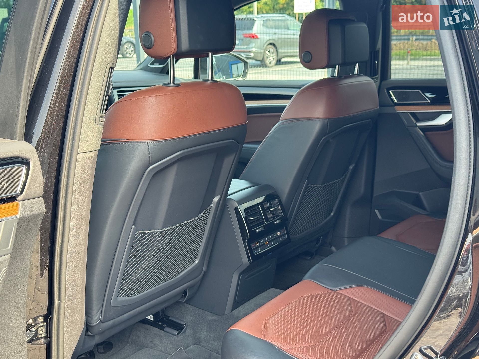 Volkswagen Touareg 2020 VIN WVGZZZCRZLD027892 фото оголошення 28 з 41
