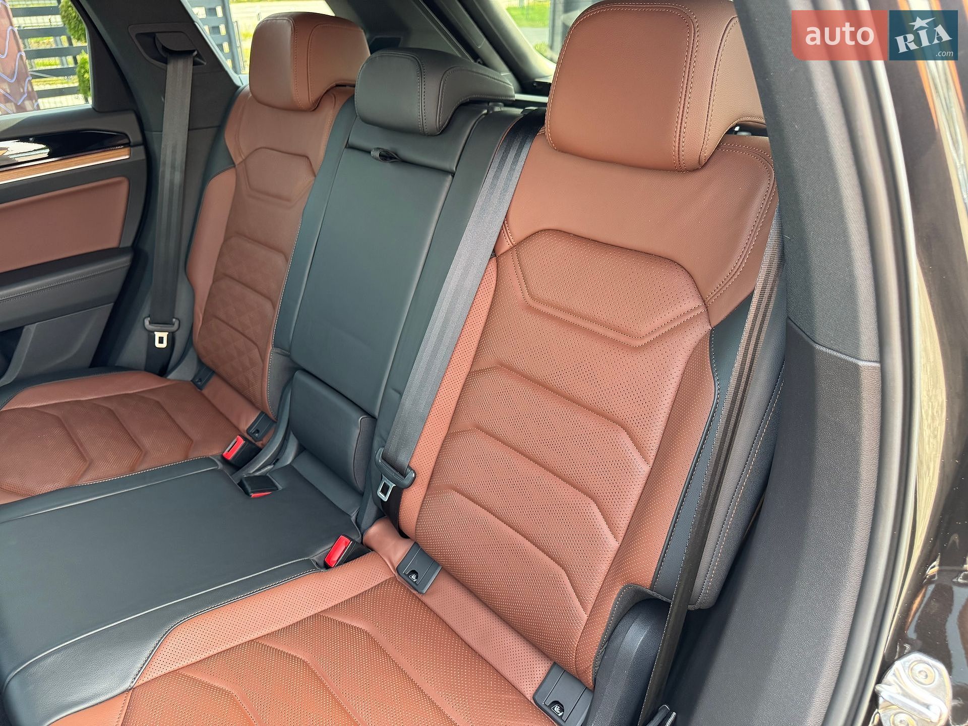 Volkswagen Touareg 2020 VIN WVGZZZCRZLD027892 фото оголошення 5 з 41