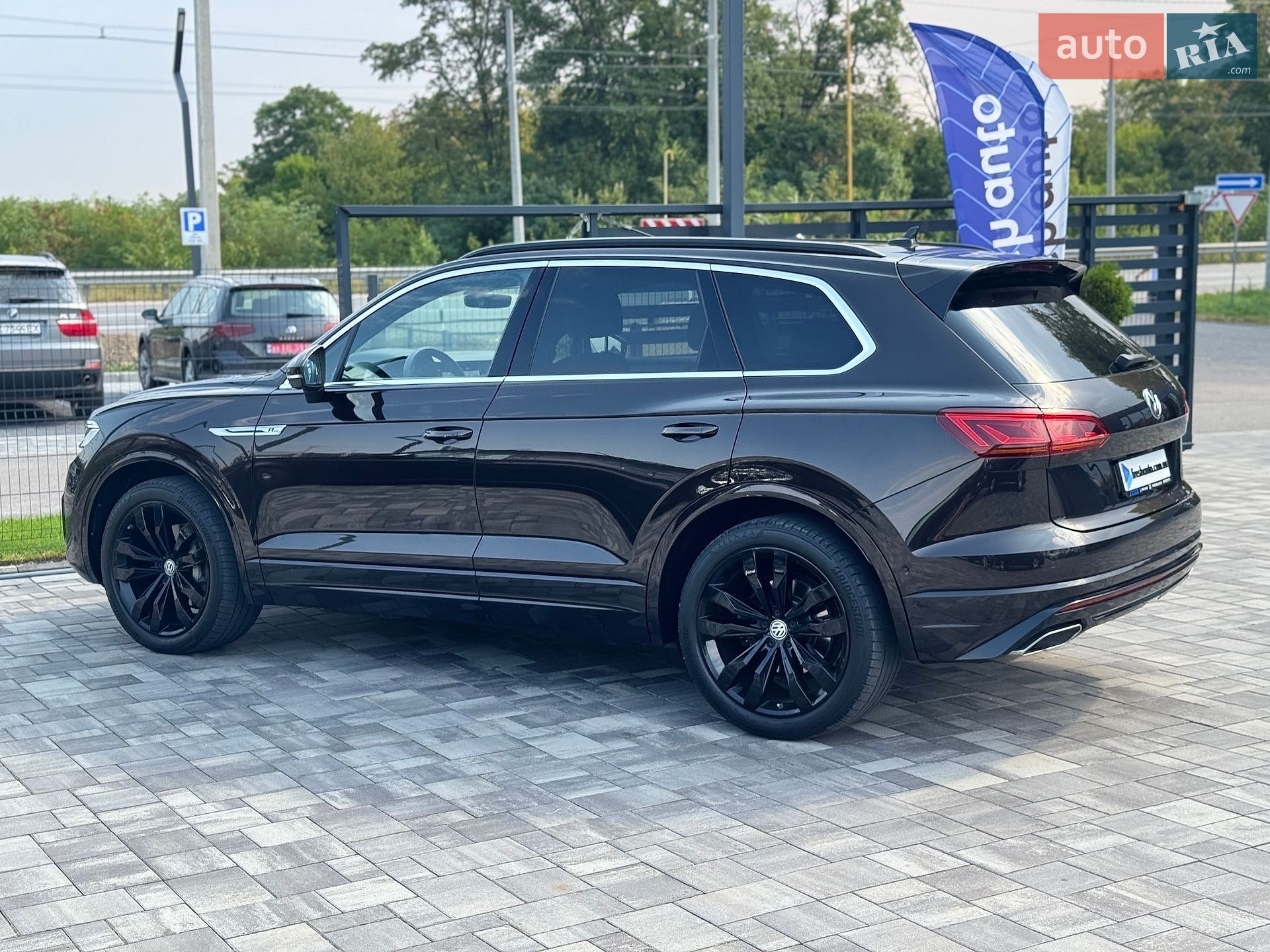 Volkswagen Touareg 2020 VIN WVGZZZCRZLD027892 фото оголошення 9 з 41