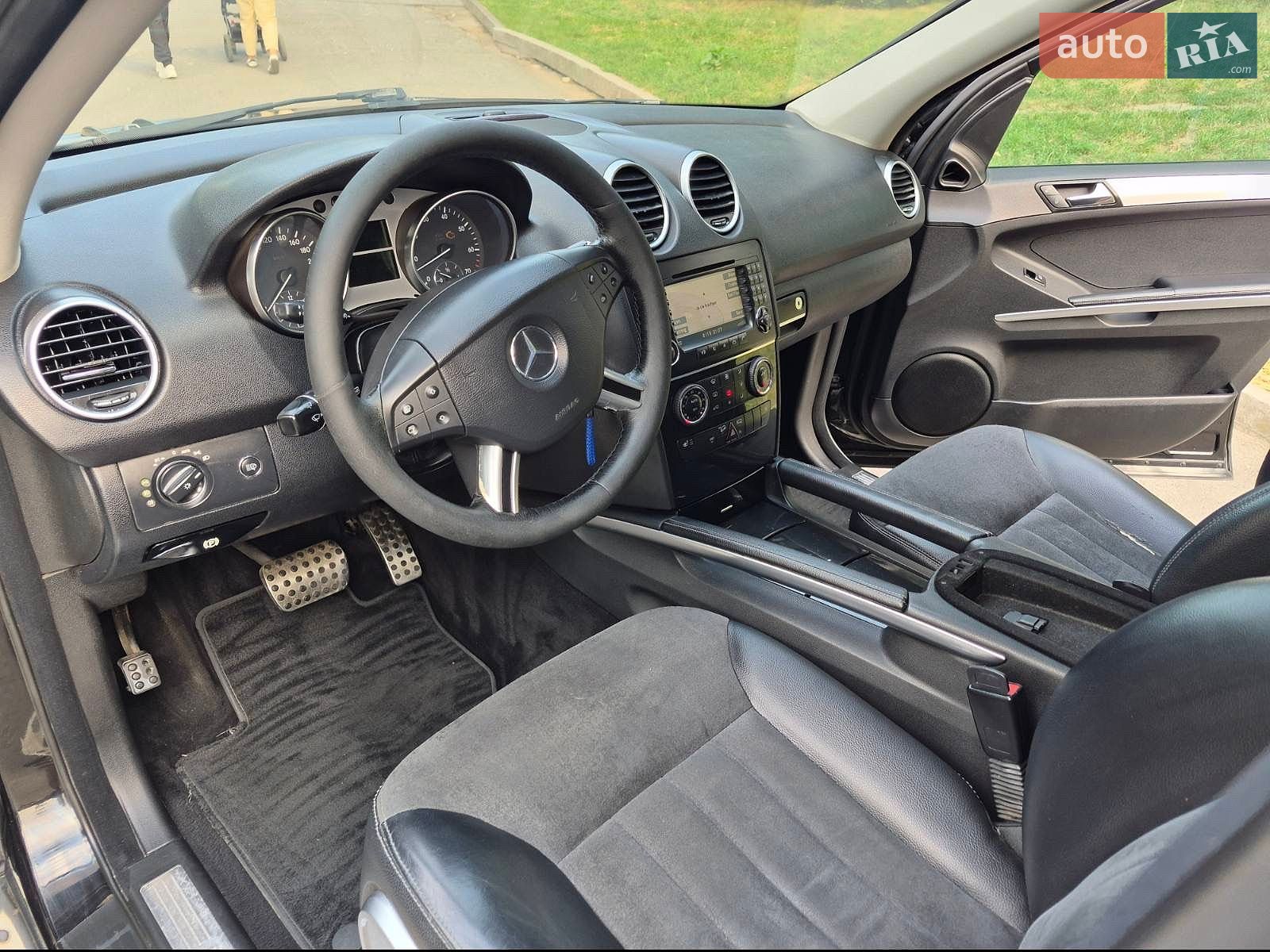 Mercedes-Benz M-Class 2005 VIN WDC1641861A007125 фото оголошення 19 з 31