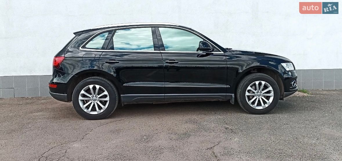 Audi Q5 2015 VIN WAUZZZ8R0FA129134 фото оголошення 3 з 10