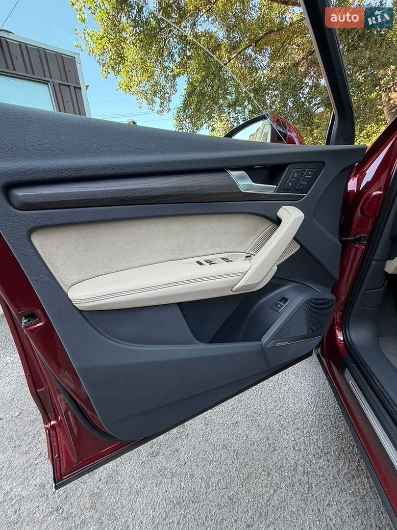 Audi Q5 2017 VIN WAUZZZFY3H2047566 фото оголошення 13 з 34
