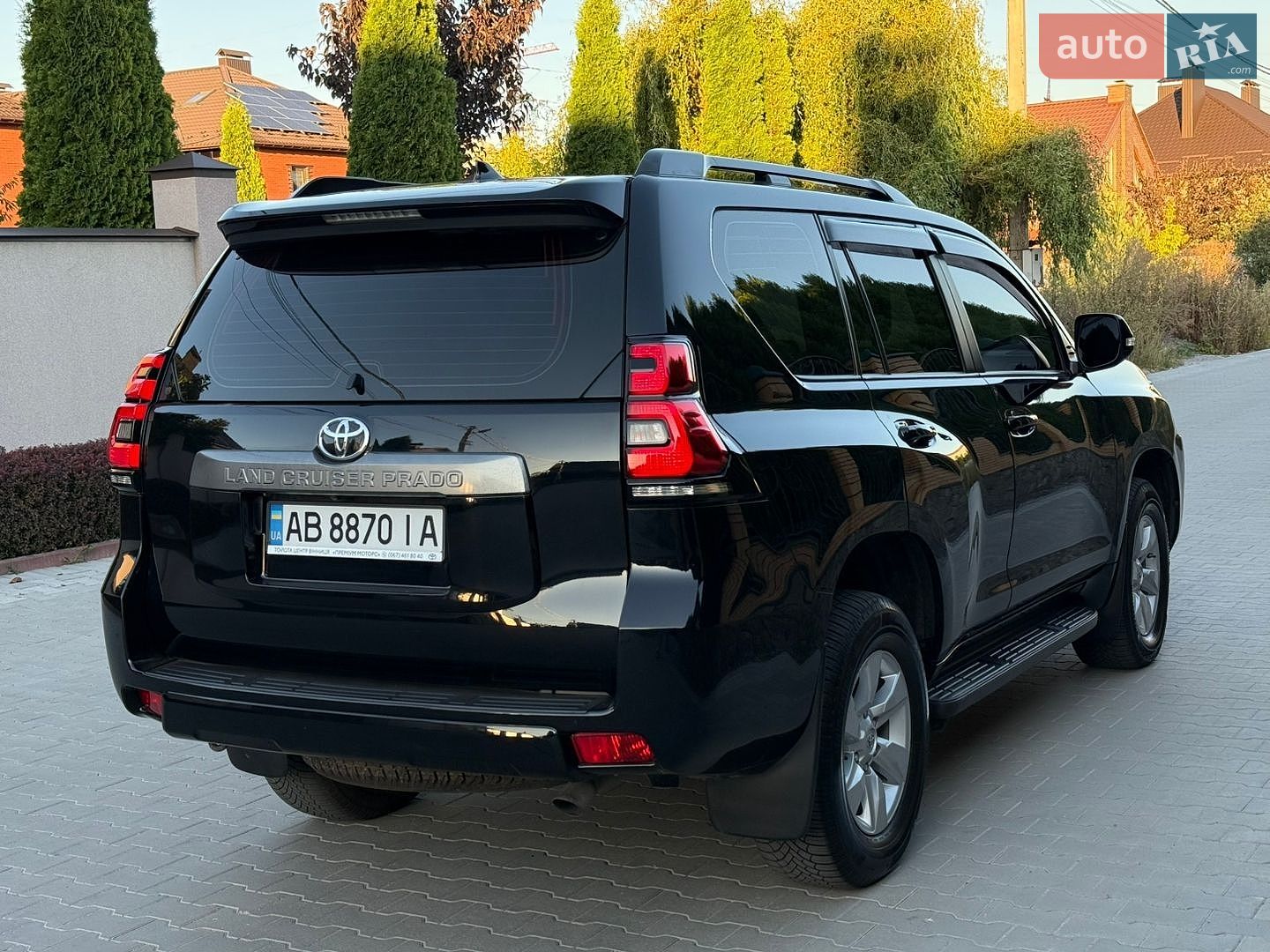 Toyota Land Cruiser Prado 2021 VIN JTEBR3FJ90K197010 фото оголошення 15 з 68