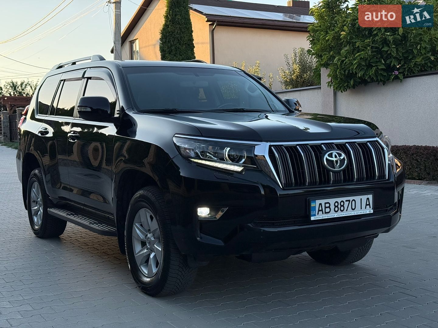 Toyota Land Cruiser Prado 2021 VIN JTEBR3FJ90K197010 фото оголошення 29 з 68