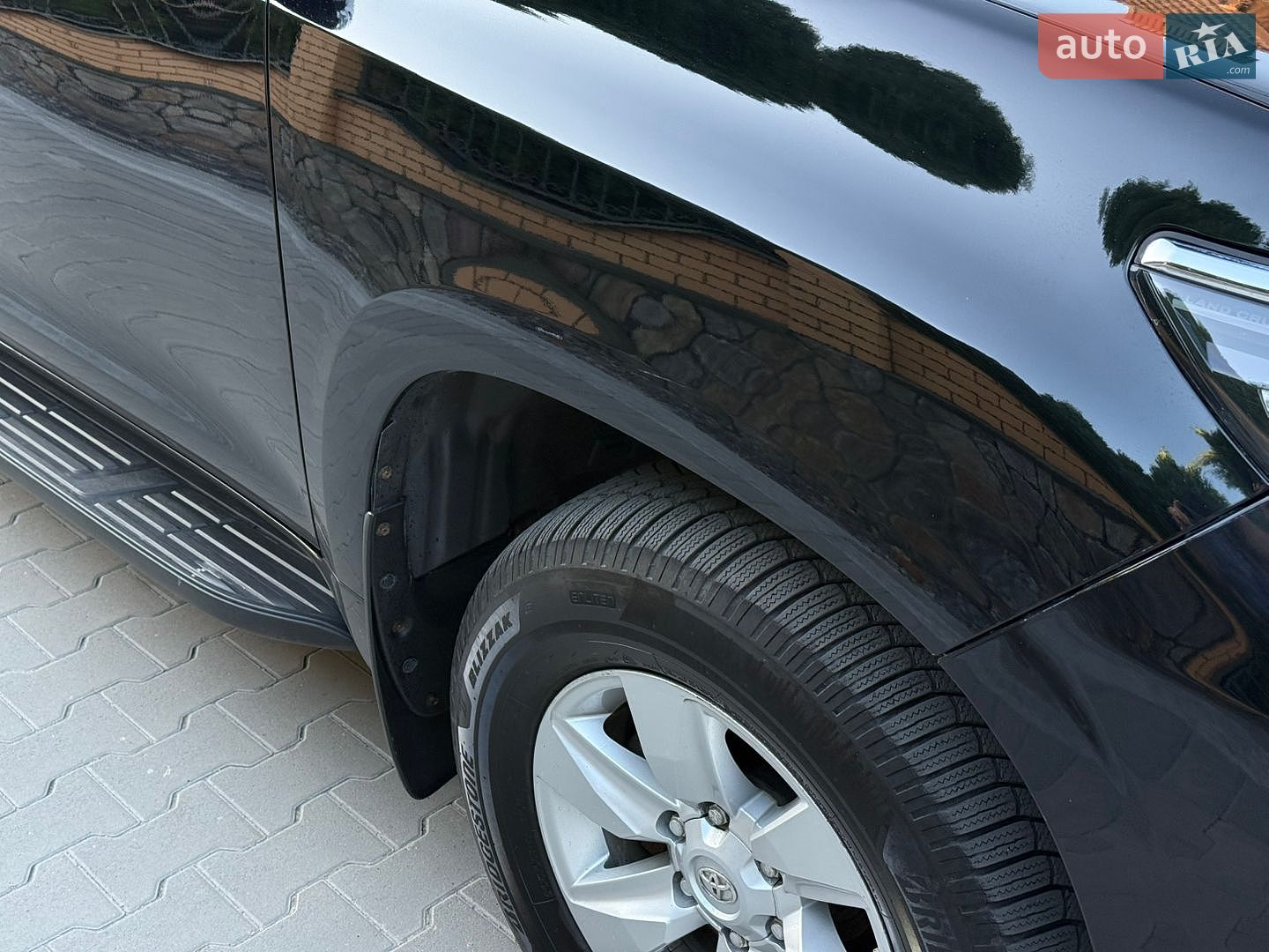 Toyota Land Cruiser Prado 2021 VIN JTEBR3FJ90K197010 фото оголошення 30 з 68