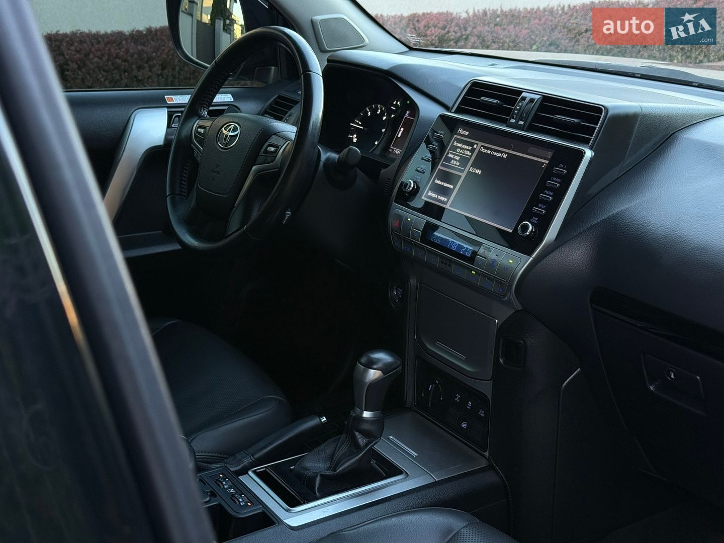Toyota Land Cruiser Prado 2021 VIN JTEBR3FJ90K197010 фото оголошення 58 з 68