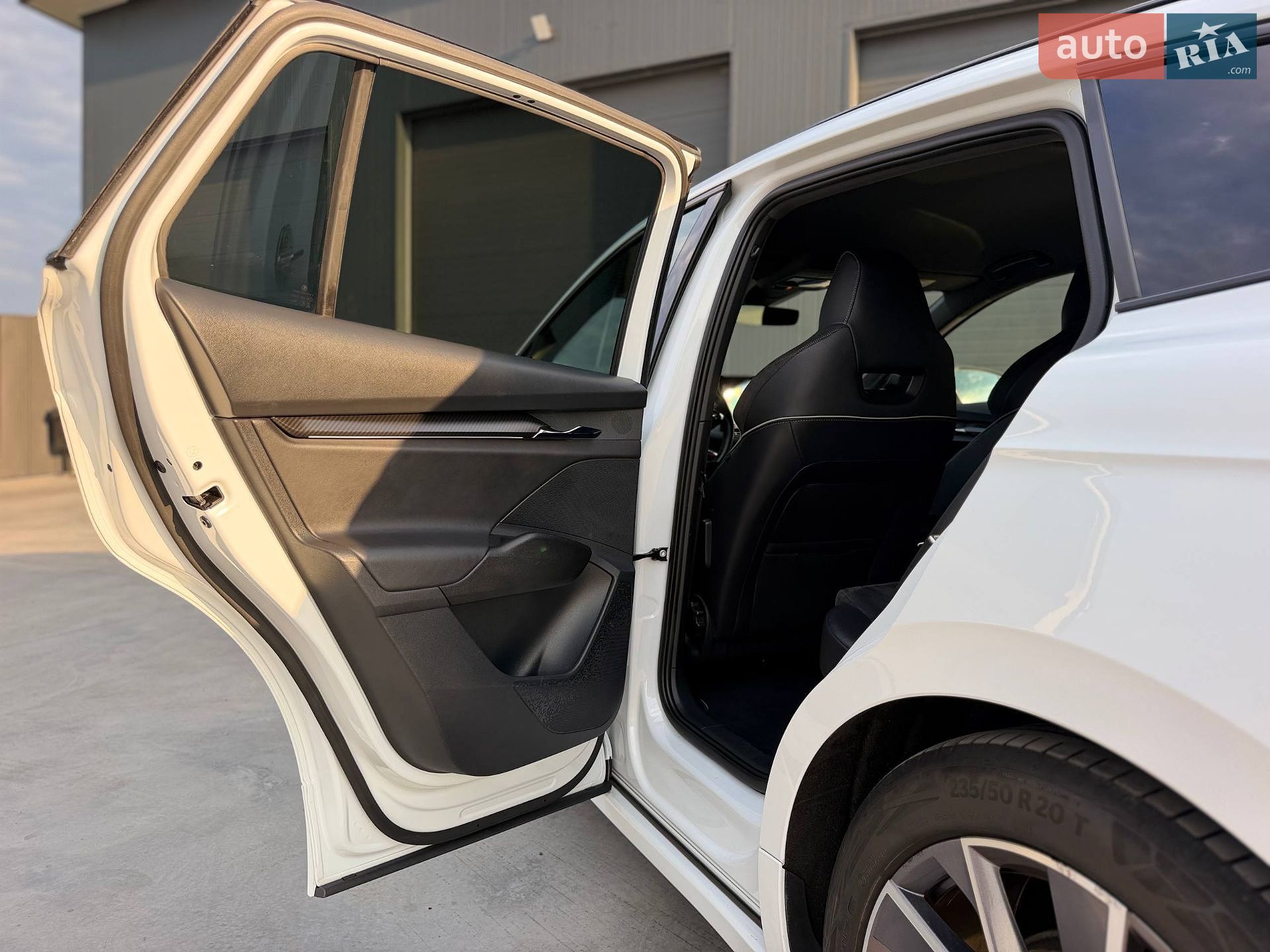 Skoda Enyaq iV 2022 VIN TMBJB7NY0NF034854 фото оголошення 62 з 81