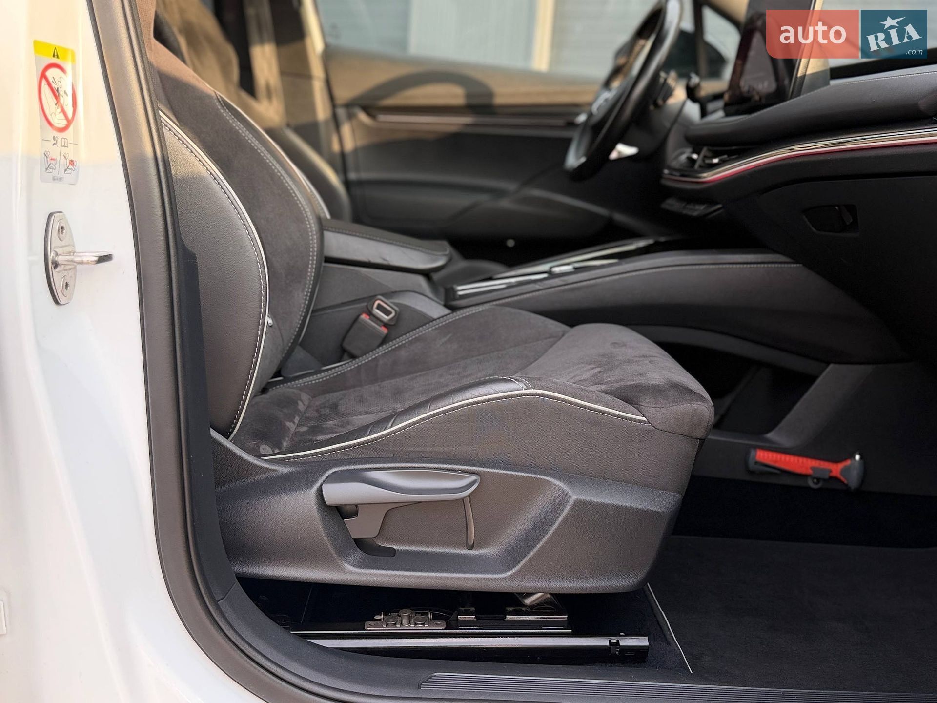 Skoda Enyaq iV 2022 VIN TMBJB7NY0NF034854 фото оголошення 70 з 81