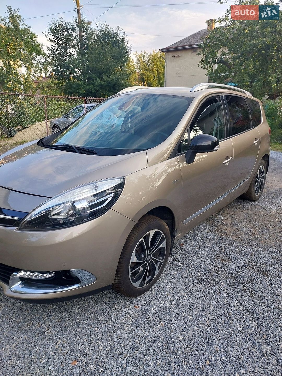 Renault Grand Scenic 2015 VIN VF1JZ89BH53551658 фото оголошення 2 з 15