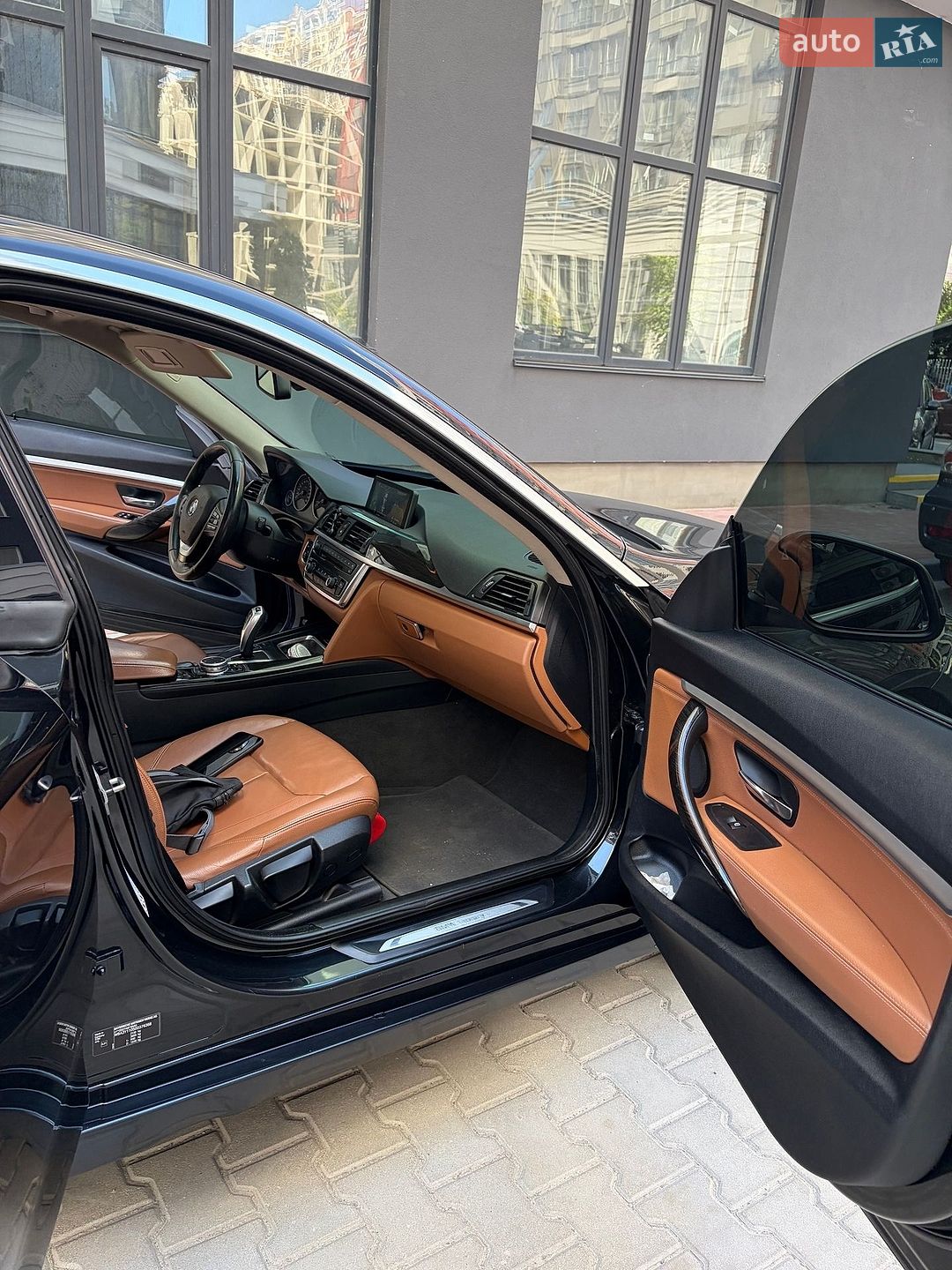 BMW 3 Series 2014 VIN WBA3Y11050D376368 фото оголошення 23 з 35