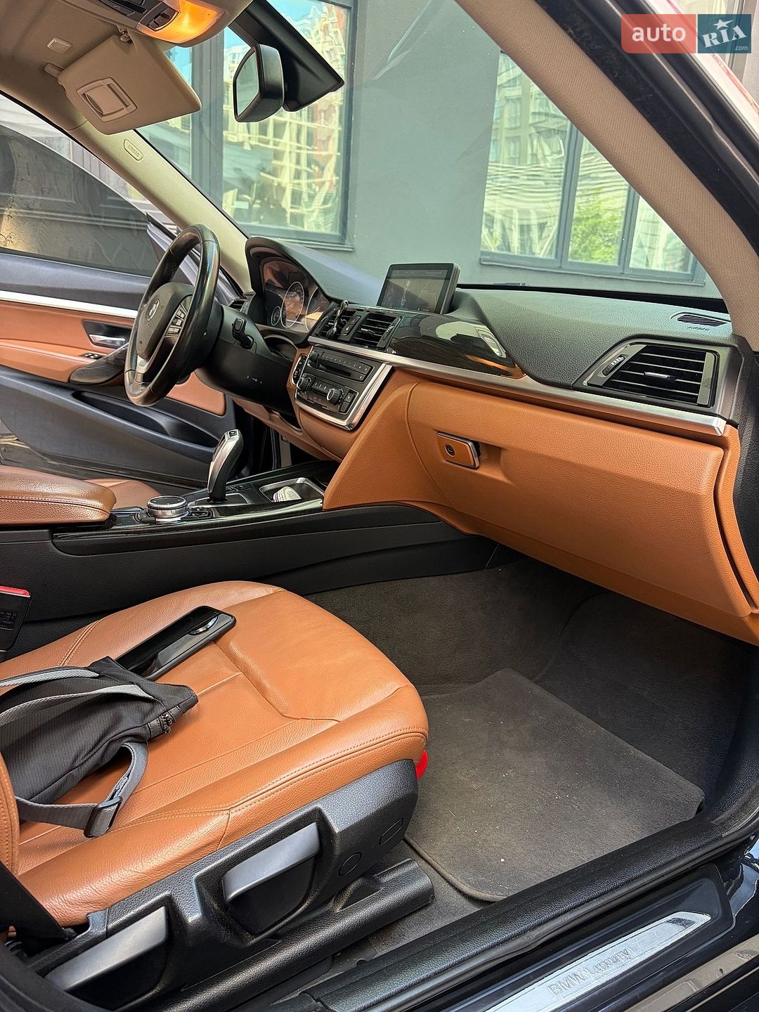BMW 3 Series 2014 VIN WBA3Y11050D376368 фото оголошення 24 з 35