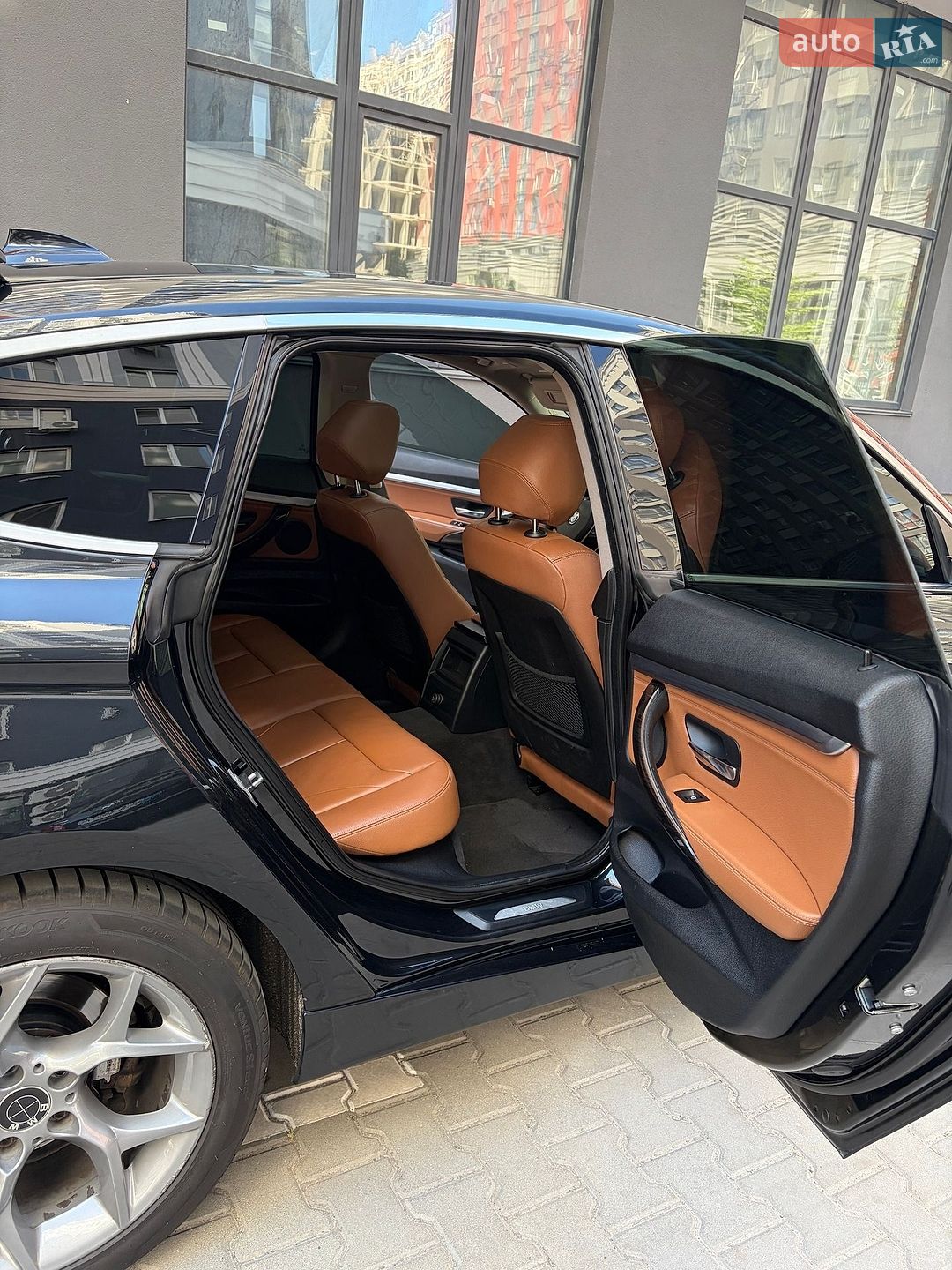 BMW 3 Series 2014 VIN WBA3Y11050D376368 фото оголошення 25 з 35