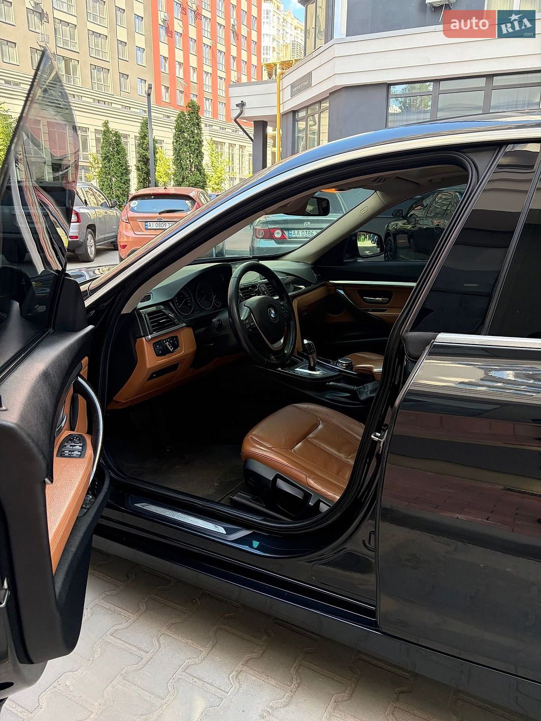 BMW 3 Series 2014 VIN WBA3Y11050D376368 фото оголошення 30 з 35