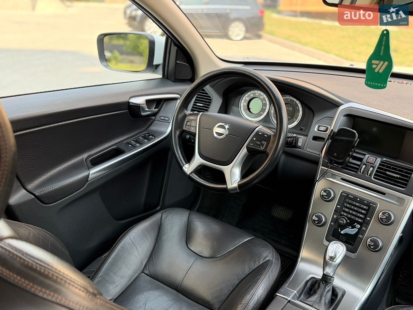 Volvo XC60 2013 VIN YV4902DZ0D2460407 фото оголошення 23 з 53