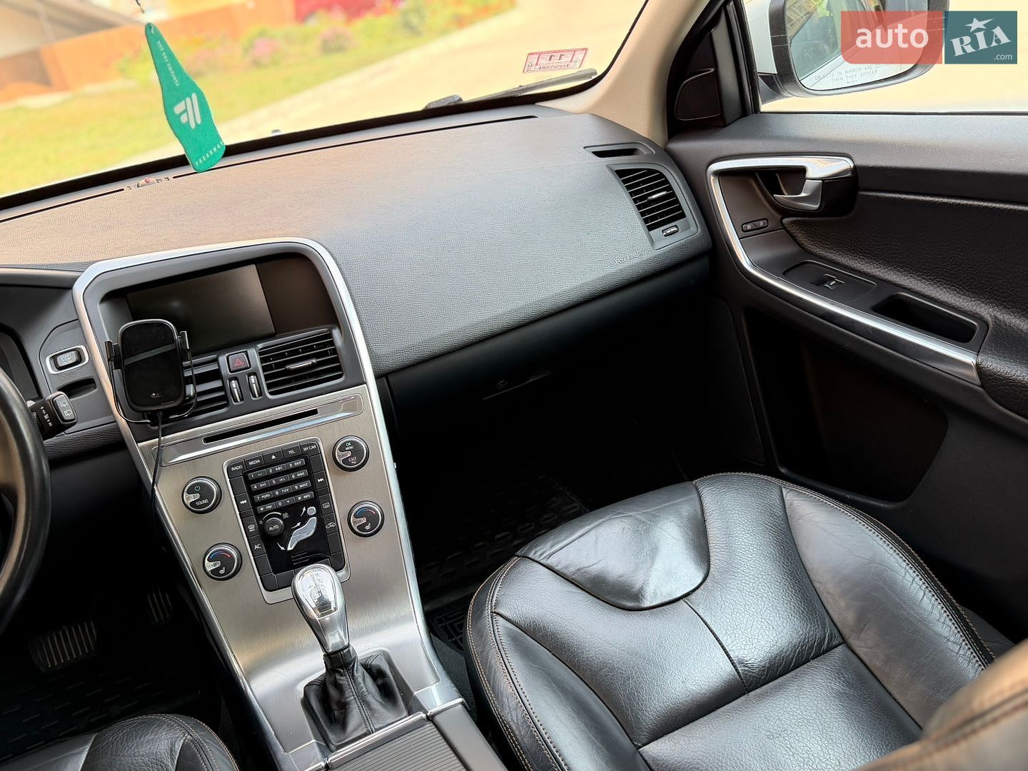 Volvo XC60 2013 VIN YV4902DZ0D2460407 фото оголошення 24 з 53