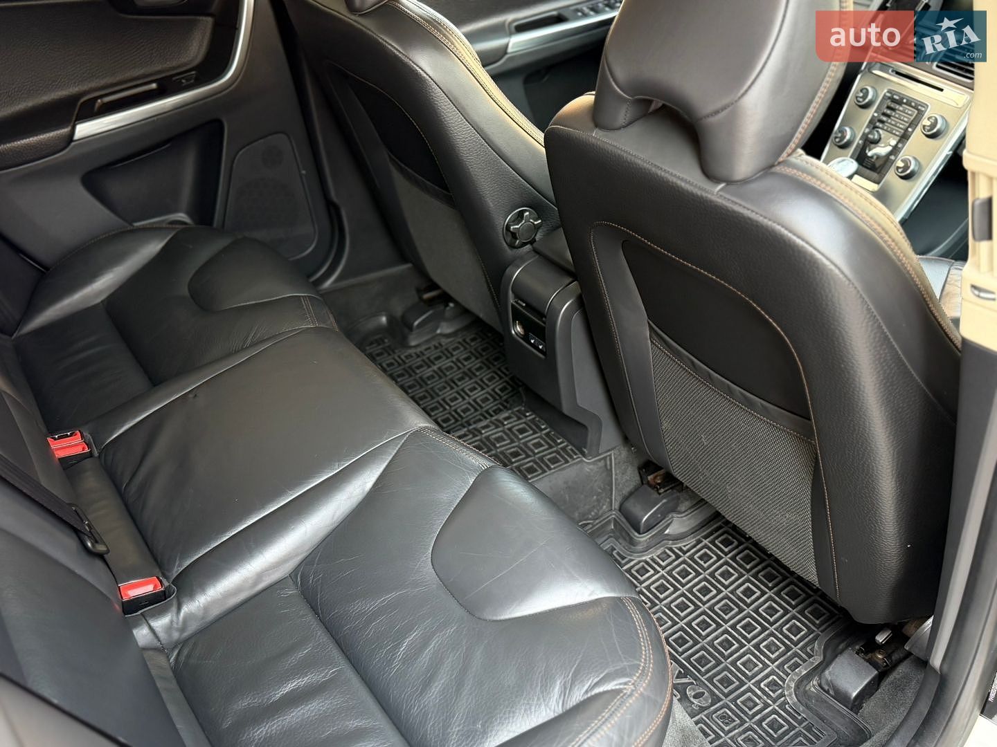 Volvo XC60 2013 VIN YV4902DZ0D2460407 фото оголошення 27 з 53