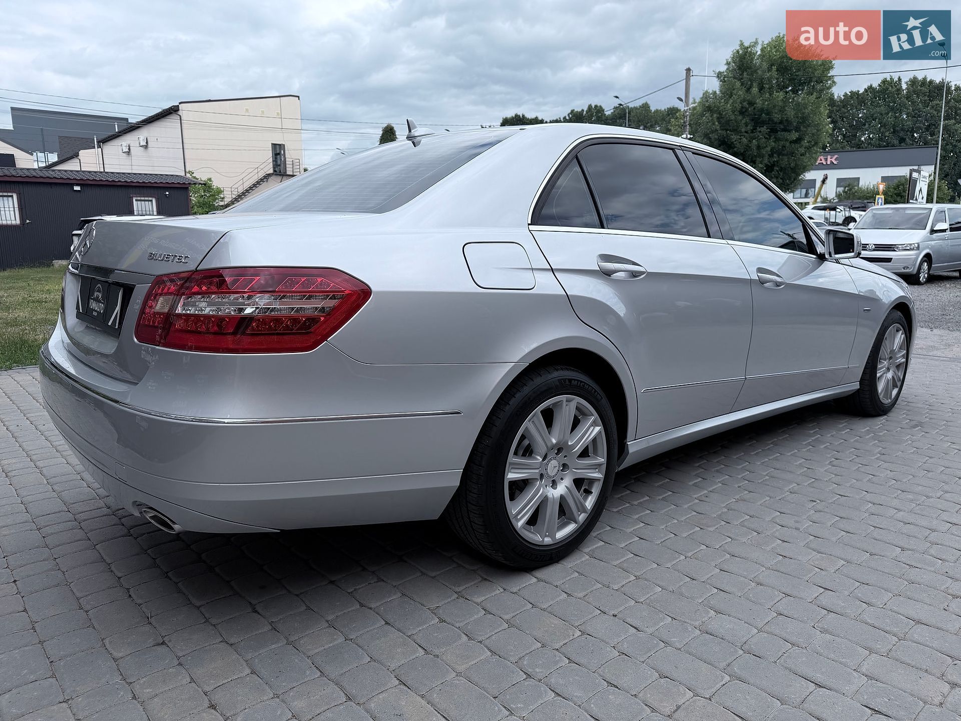 Mercedes-Benz E-Class 2012 VIN WDDHF2EB0CA596531 фото оголошення 18 з 50