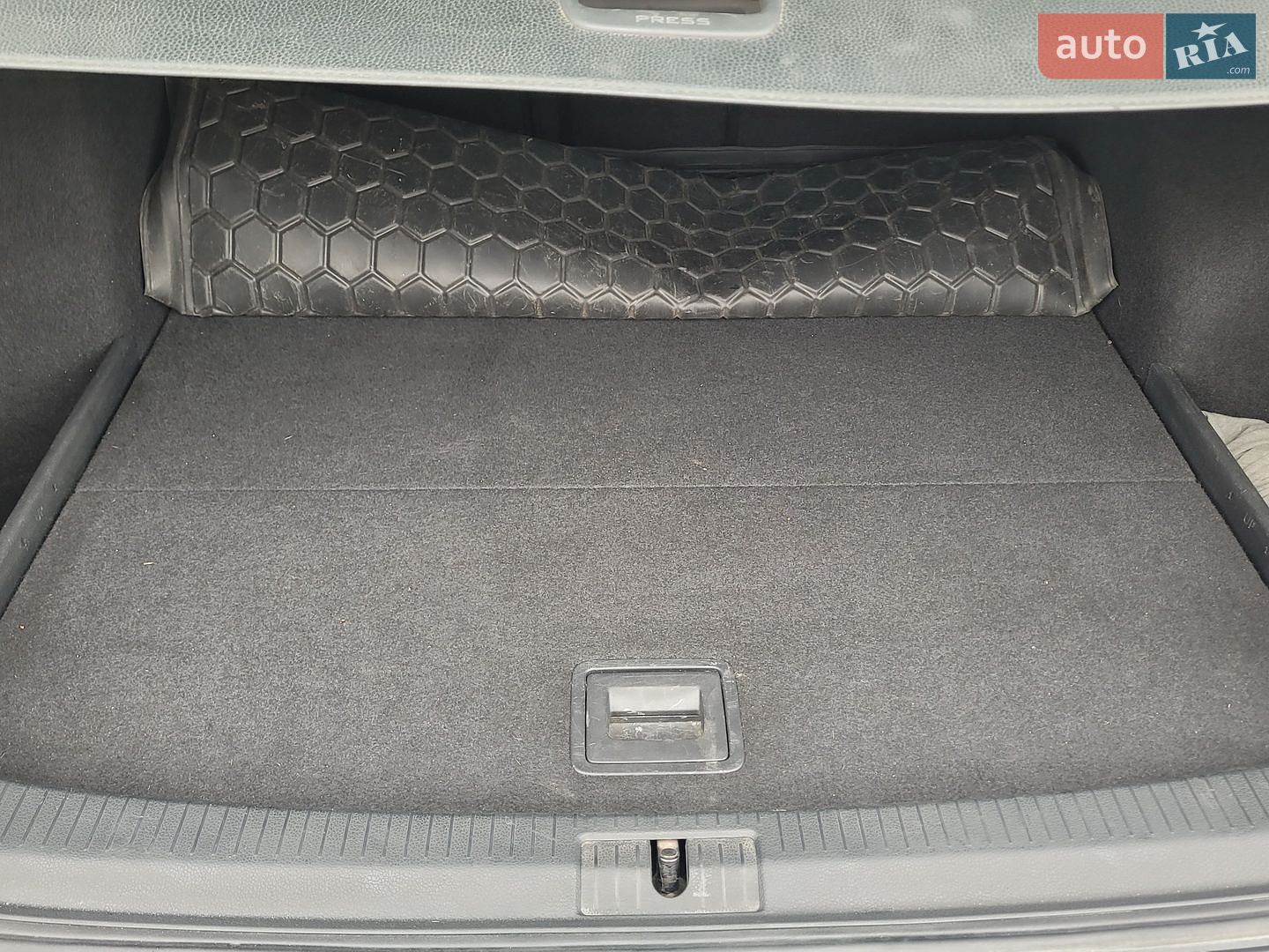 Volkswagen Golf 2017 VIN WVWZZZAUZHP576157 фото оголошення 8 з 43