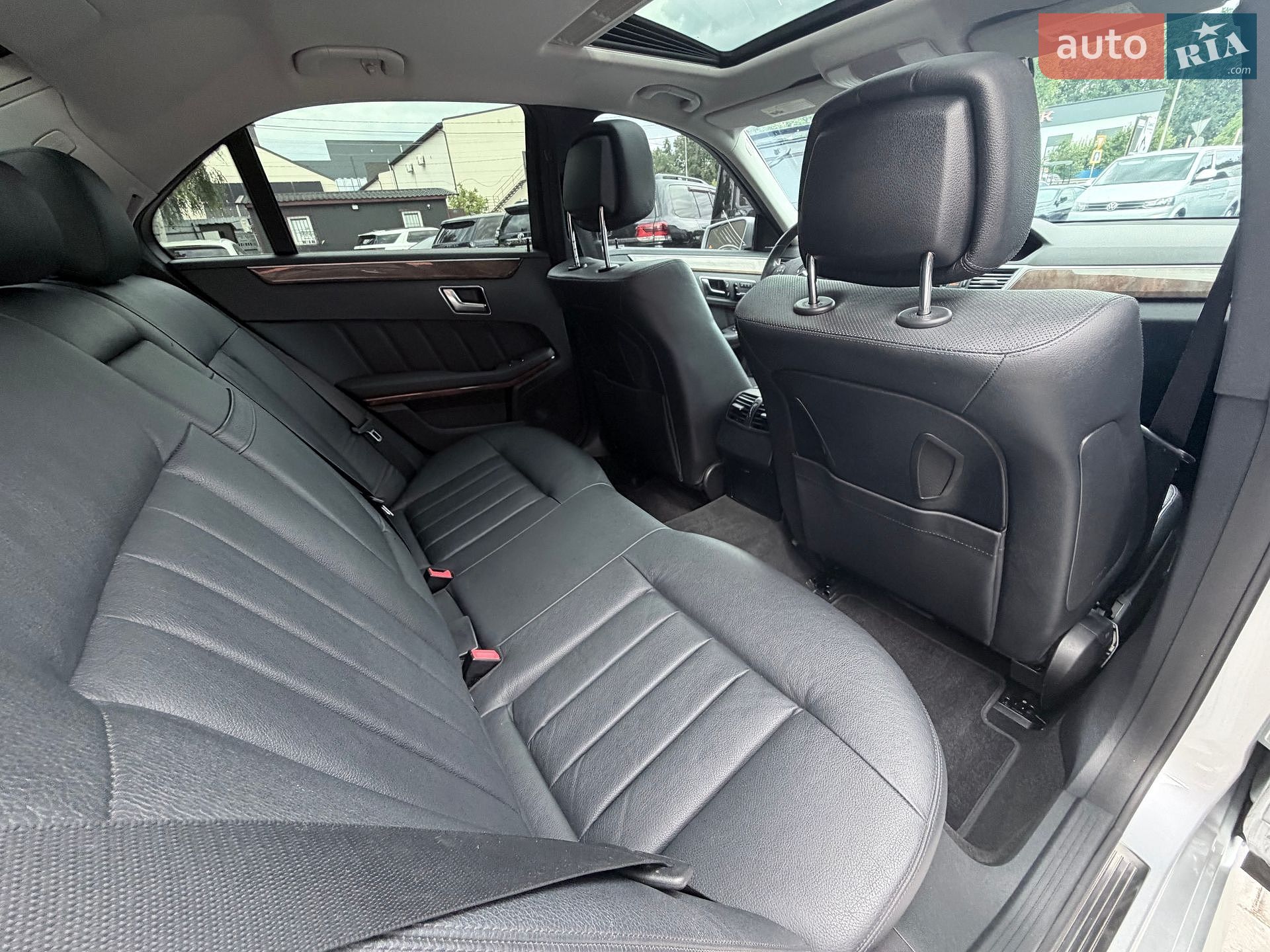 Mercedes-Benz E-Class 2012 VIN WDDHF2EB0CA596531 фото оголошення 34 з 50