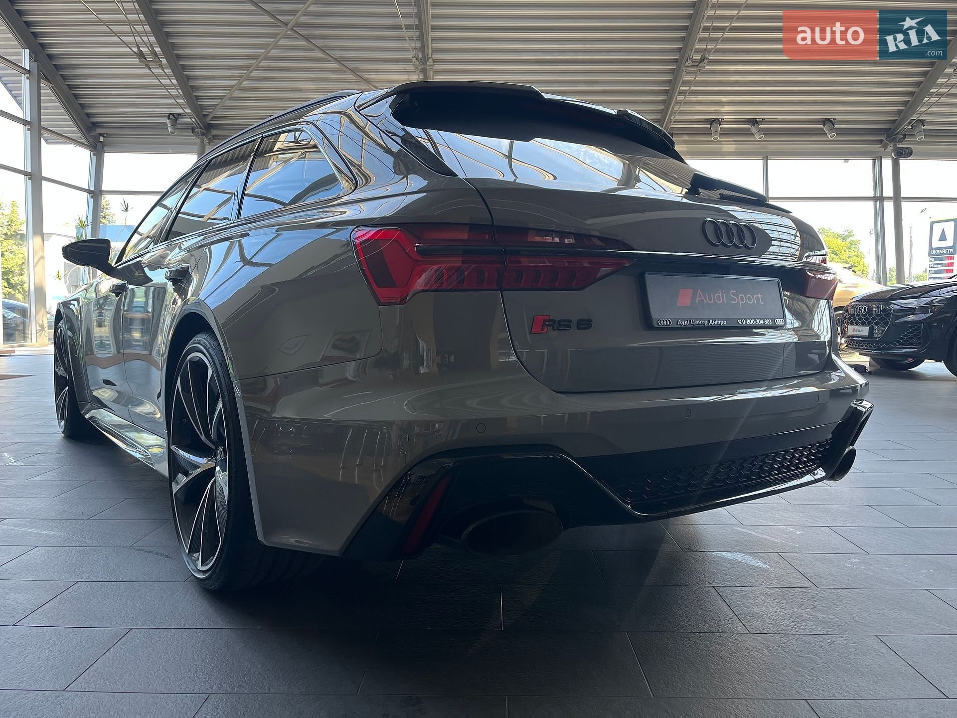 Audi RS6 2024 VIN WUAZZZF25SN901304 фото оголошення 13 з 71