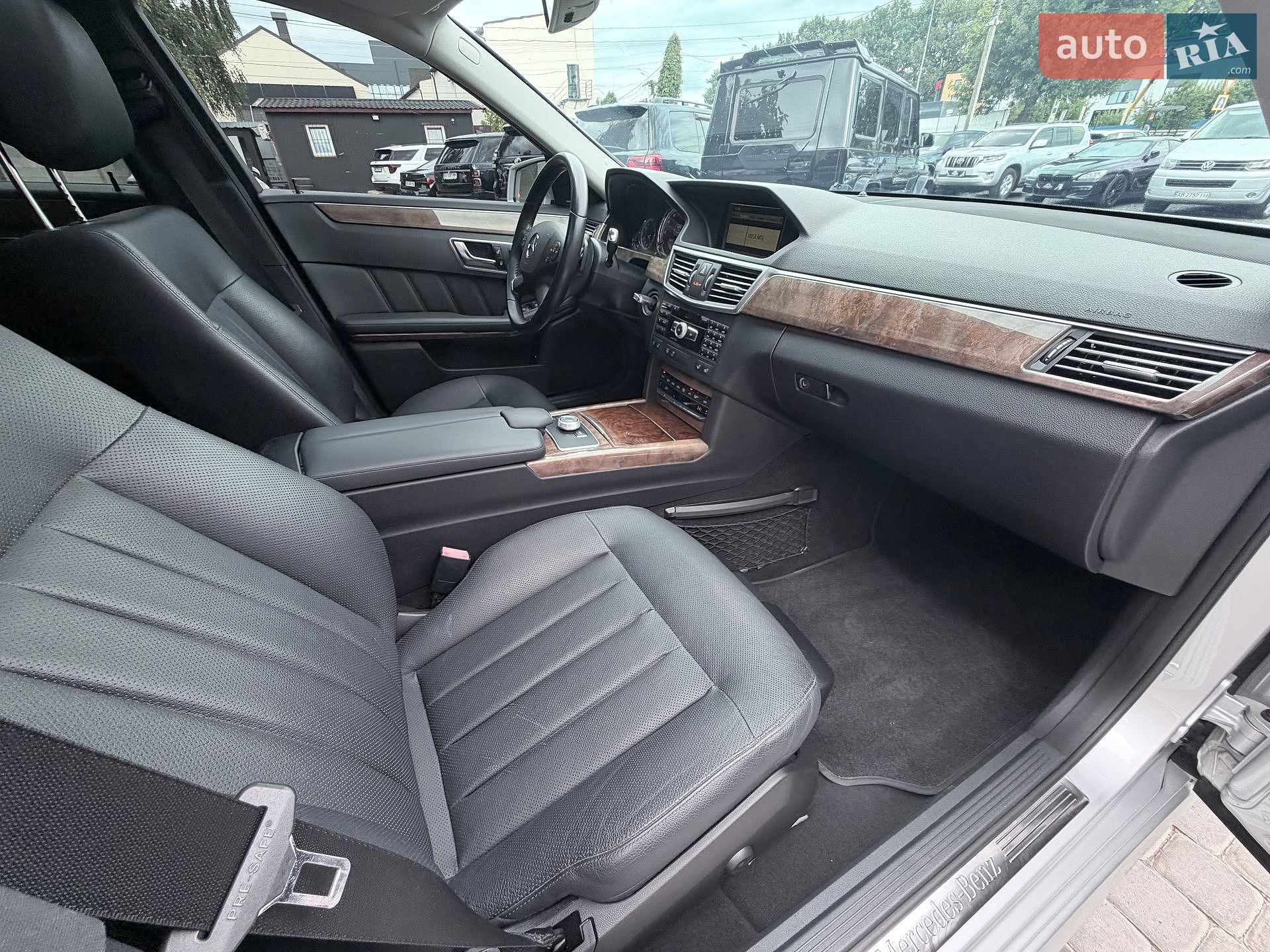 Mercedes-Benz E-Class 2012 VIN WDDHF2EB0CA596531 фото оголошення 37 з 50