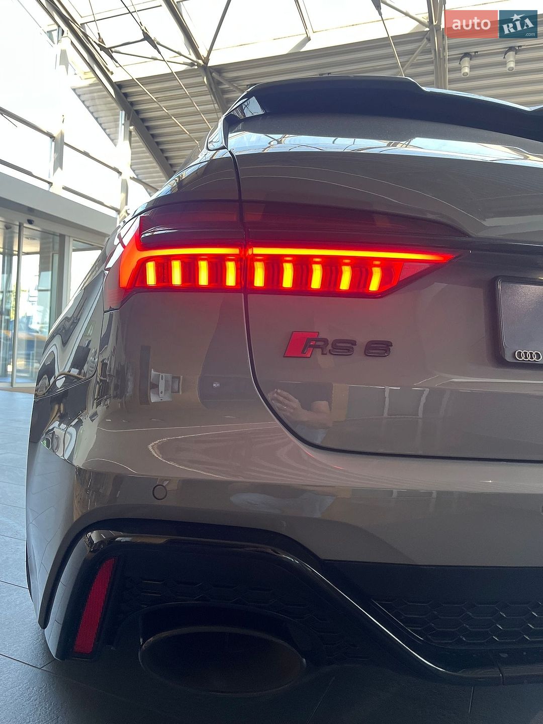Audi RS6 2024 VIN WUAZZZF25SN901304 фото оголошення 24 з 71