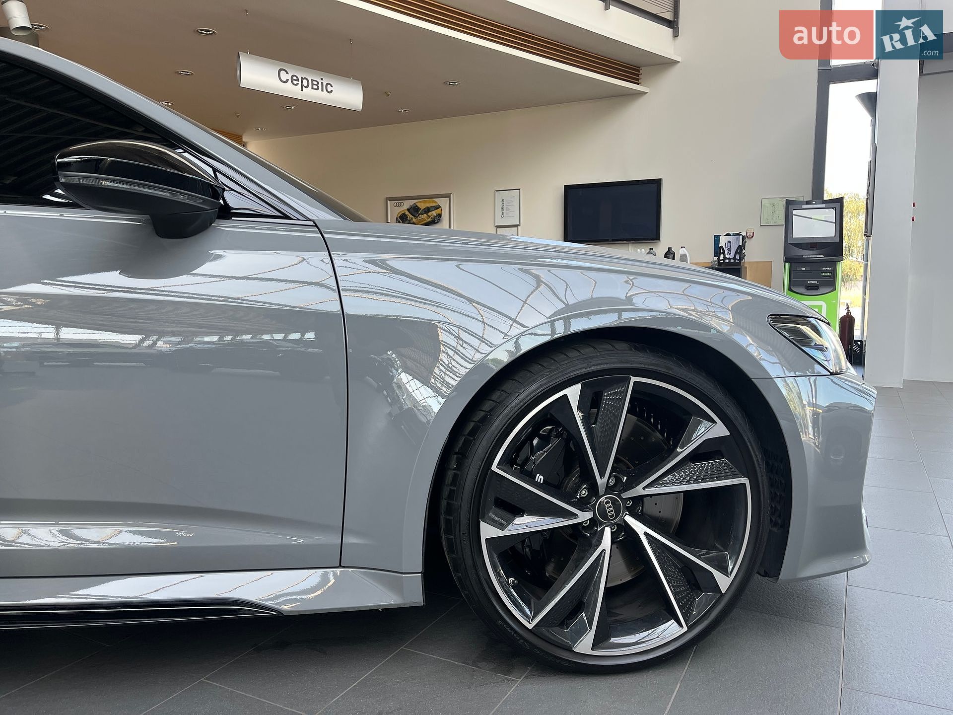 Audi RS6 2024 VIN WUAZZZF25SN901304 фото оголошення 31 з 71