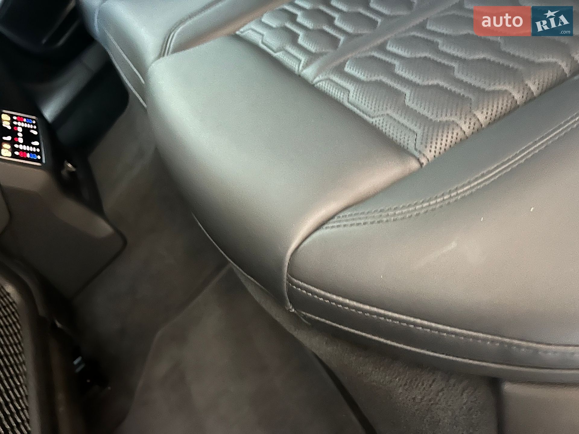 Audi RS6 2024 VIN WUAZZZF25SN901304 фото оголошення 40 з 71