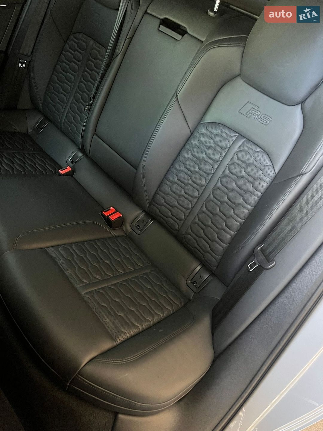 Audi RS6 2024 VIN WUAZZZF25SN901304 фото оголошення 41 з 71