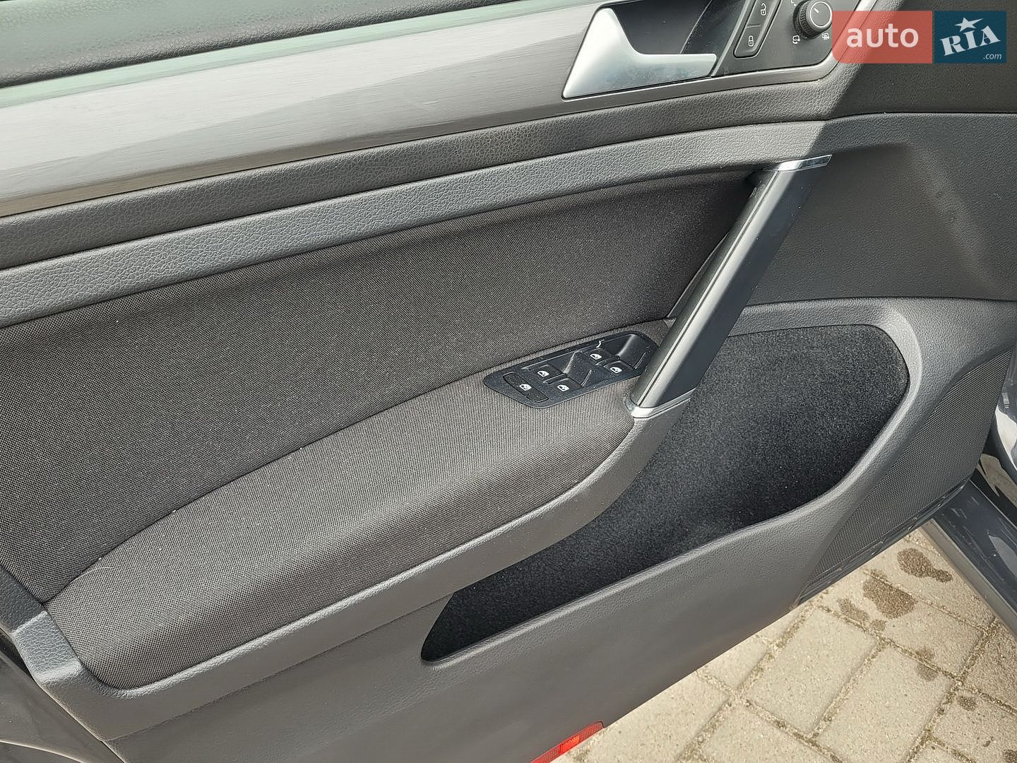 Volkswagen Golf 2017 VIN WVWZZZAUZHP576157 фото оголошення 37 з 43