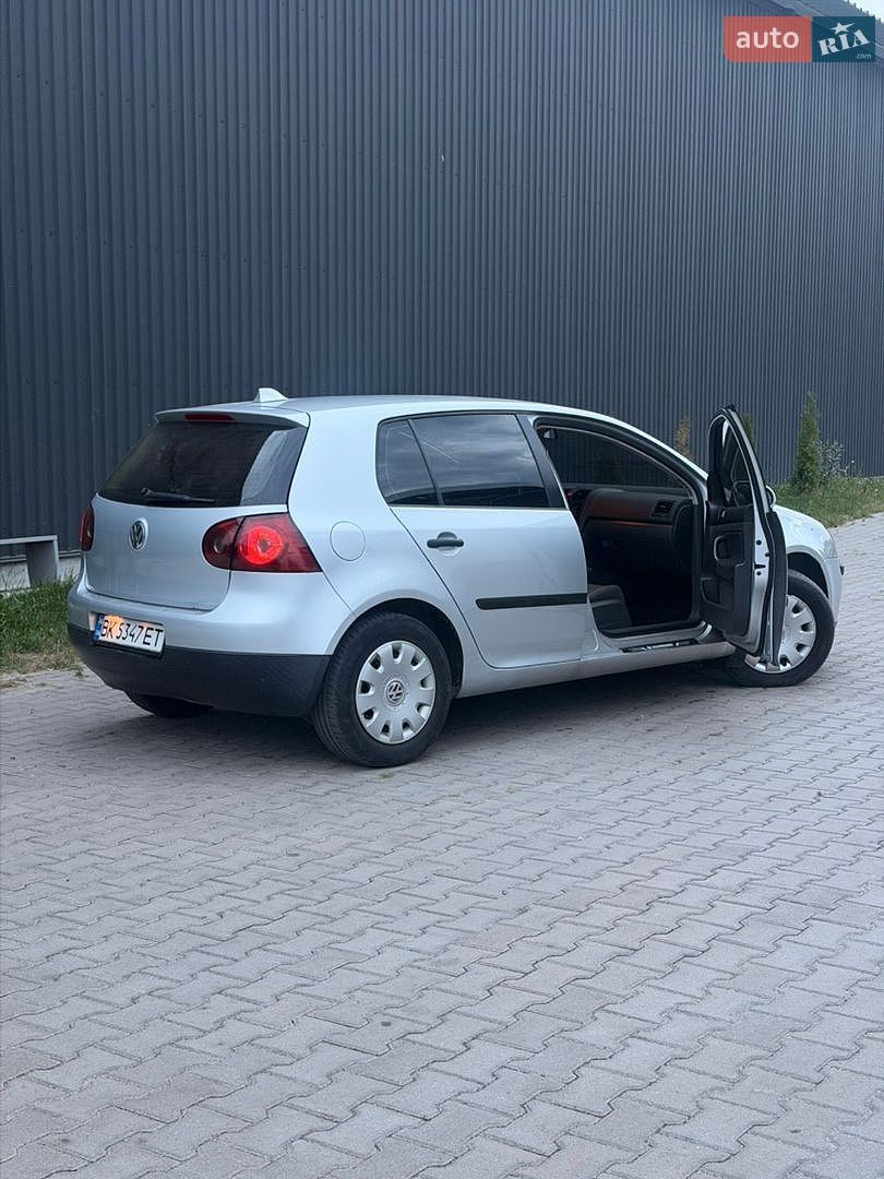 Volkswagen Golf 2006 VIN WVWZZZ1KZ7P014495 фото оголошення 8 з 15