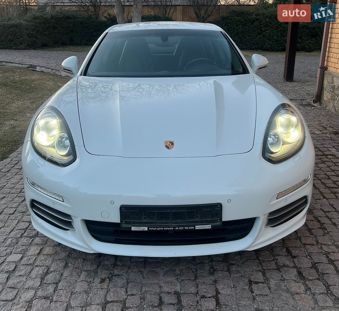 Porsche Panamera 2013 VIN WP0ZZZ97ZEL051061 фото оголошення 4 з 46