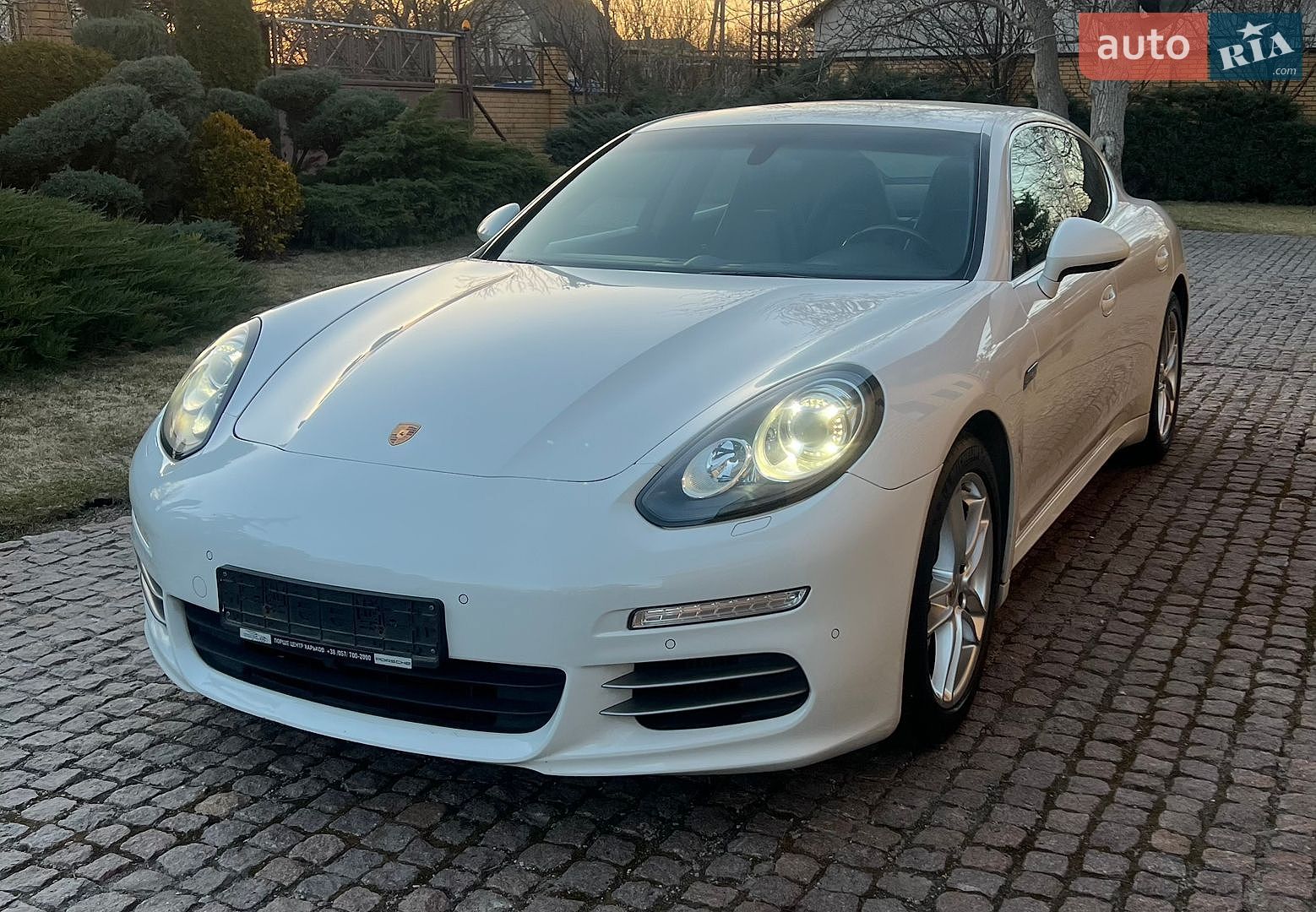 Porsche Panamera 2013 VIN WP0ZZZ97ZEL051061 фото оголошення 7 з 46