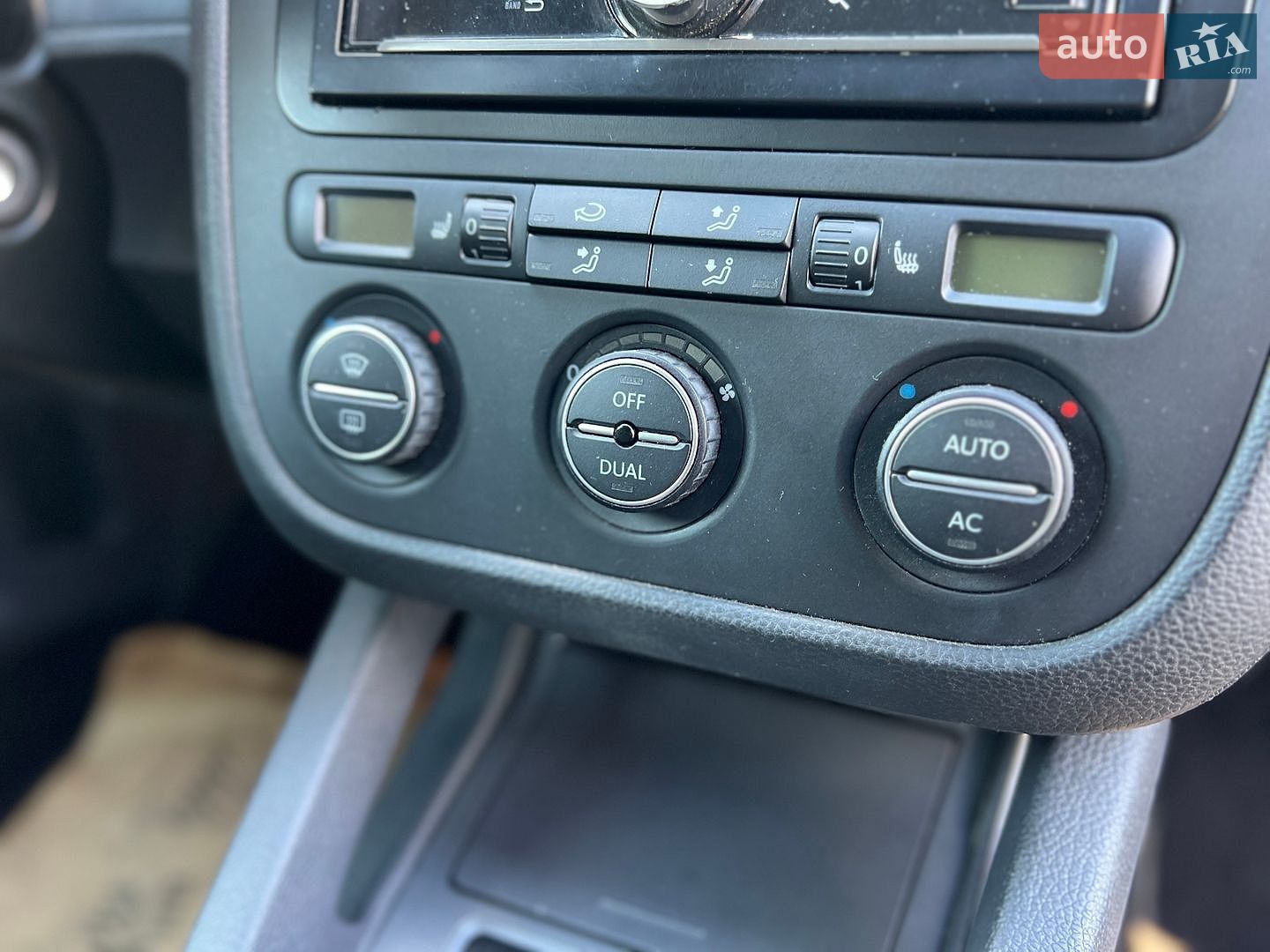 Volkswagen Golf 2008 VIN WVWZZZ1KZ9W030277 фото оголошення 22 з 37