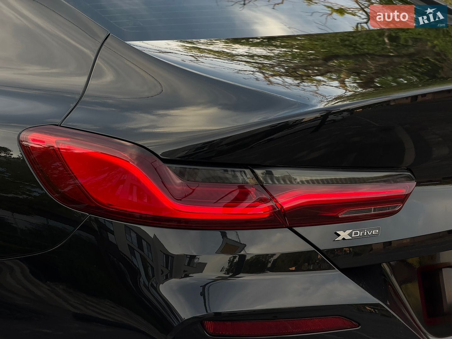 BMW 8 Series Gran Coupe 2019 VIN WBAGV8C01LBP48997 фото оголошення 18 з 42