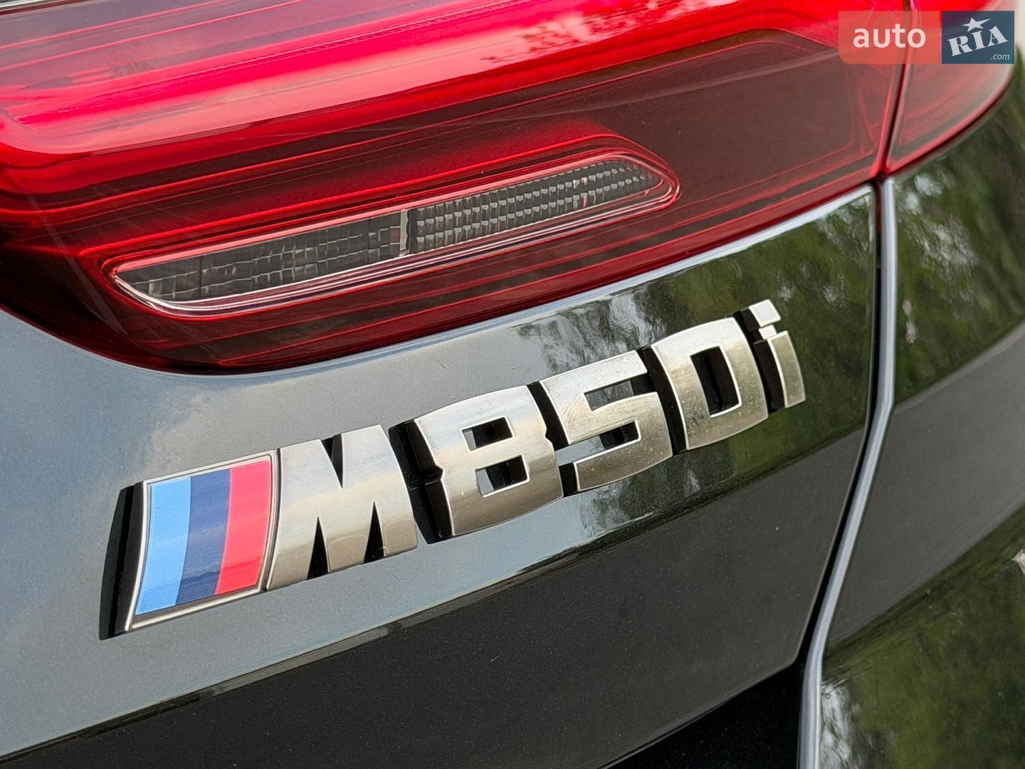BMW 8 Series Gran Coupe 2019 VIN WBAGV8C01LBP48997 фото оголошення 19 з 42