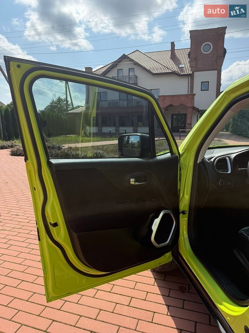 Jeep Renegade 2018 VIN ZACCJBAB7JPJ57278 фото оголошення 19 з 34