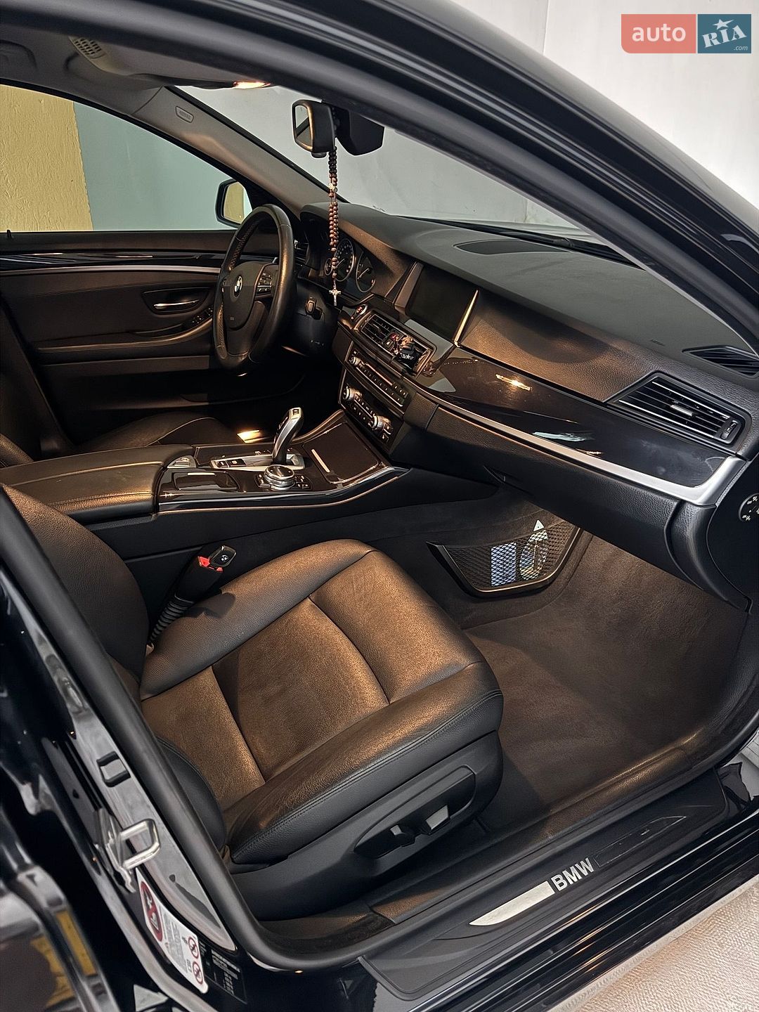 BMW 5 Series 2013 VIN WBA5C31010D763955 фото оголошення 10 з 15