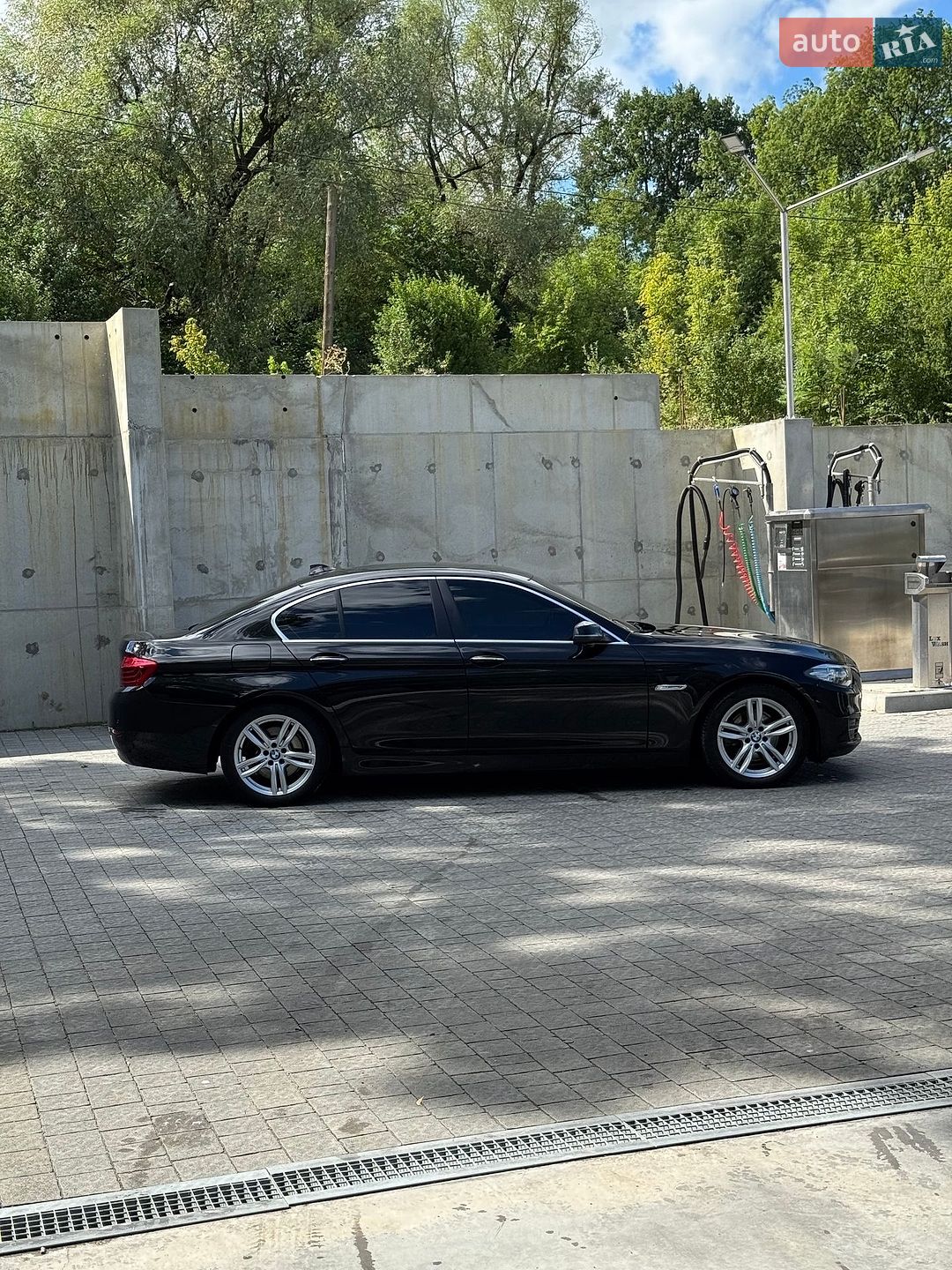 BMW 5 Series 2013 VIN WBA5C31010D763955 фото оголошення 8 з 15