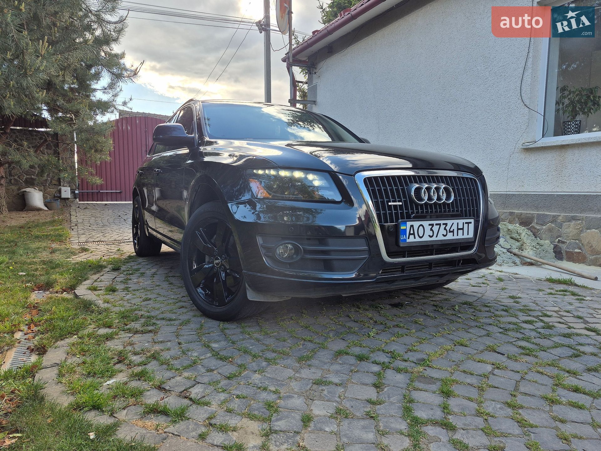 Audi Q5 2012 VIN WA1LFAFP1CA128083 фото оголошення 8 з 46