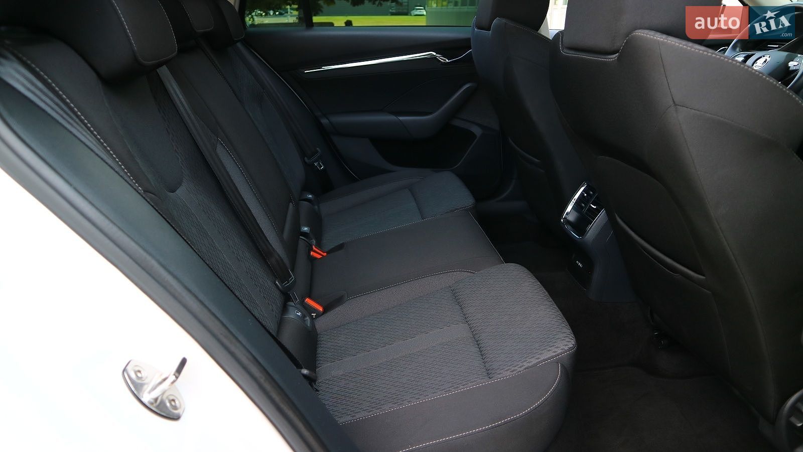 Skoda Octavia 2022 VIN TMBJS4NX6PY046049 фото оголошення 7 з 29