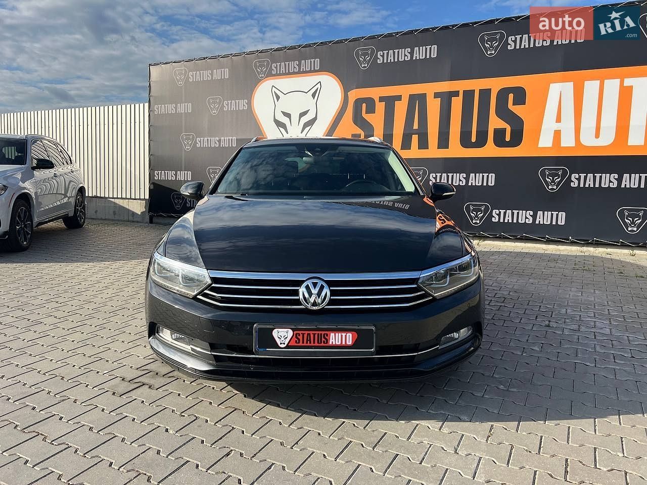 Volkswagen Passat 2019 VIN WVWZZZ3CZKE123265 фото оголошення 2 з 35